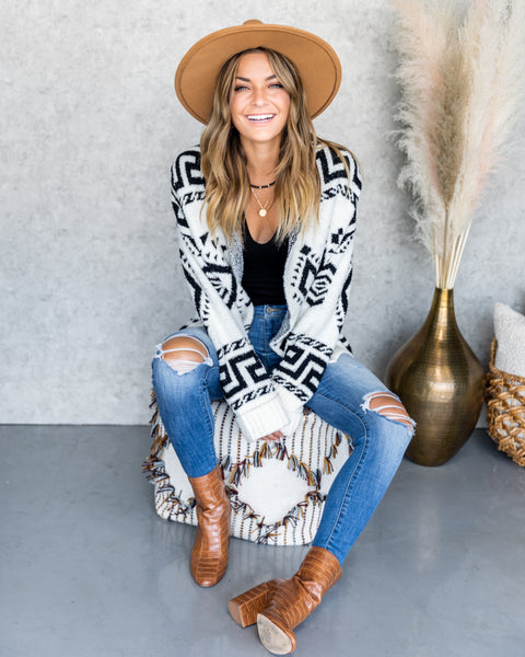 Rayna Aztec Pattern Cardigan Sweater – White Bluffs Boutique